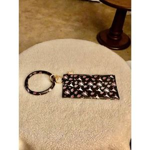 New Pu Leather Cattle Skull Bangle Key Chain w/Detachable Clutch